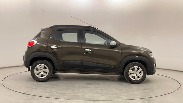 Second-hand 2016 Renault KWID 1.0 AMT RXT for sale in Pune-2