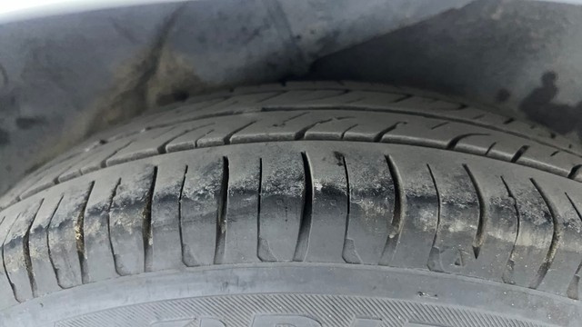 Second-hand 2012 Hyundai i10 Magna 1.2 for sale in Hyderabad-31