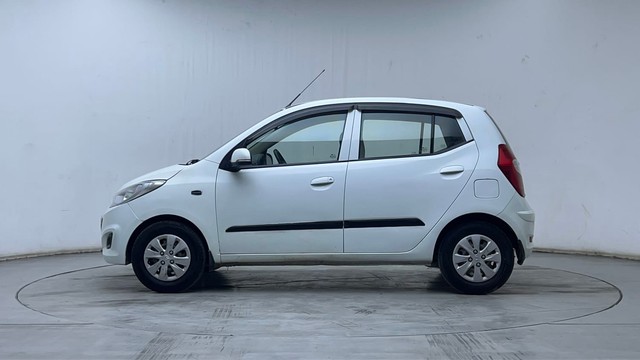 Second-hand 2012 Hyundai i10 Magna 1.2 for sale in Hyderabad-6