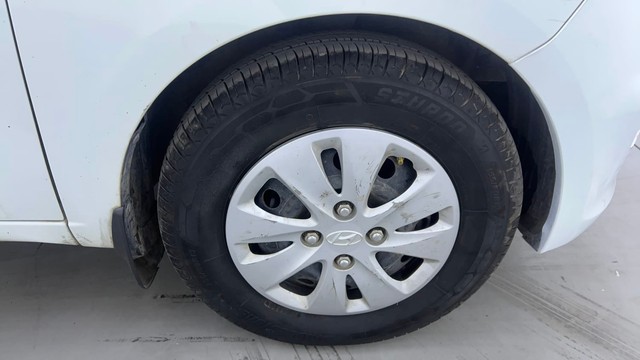 Second-hand 2012 Hyundai i10 Magna 1.2 for sale in Hyderabad-17