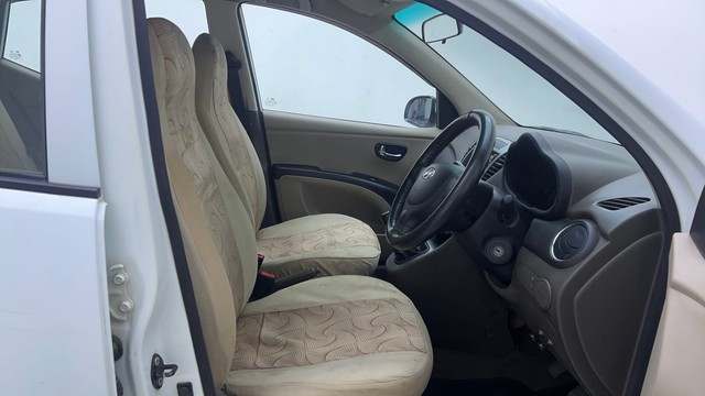 Second-hand 2012 Hyundai i10 Magna 1.2 for sale in Hyderabad-15