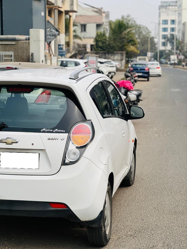 Second-hand 2012 Chevrolet Beat LT for sale in Vadodara-6