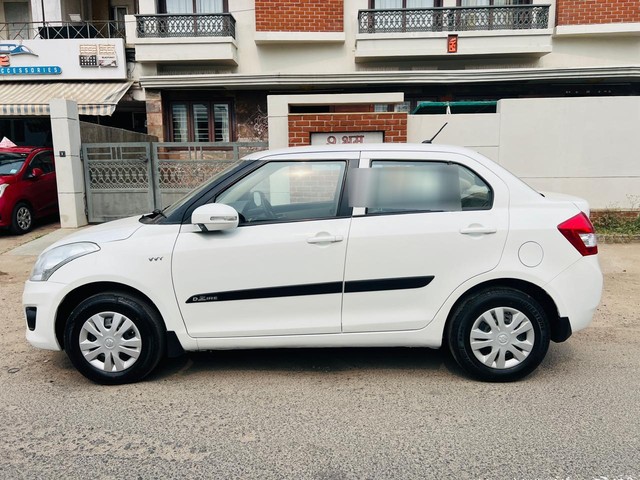 Second-hand 2012 Maruti Swift Dzire VXI for sale in Vadodara-3