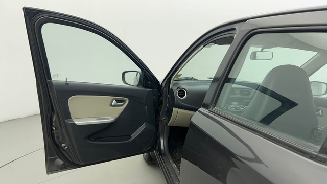 Second-hand 2016 Maruti Alto K10 VXI AMT for sale in Ahmedabad-25