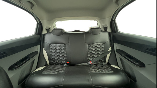 Second-hand 2022 Tata Tiago 1.2 Revotron XT for sale in Ahmedabad-28