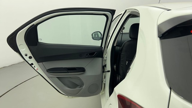 Second-hand 2022 Tata Tiago 1.2 Revotron XT for sale in Ahmedabad-34