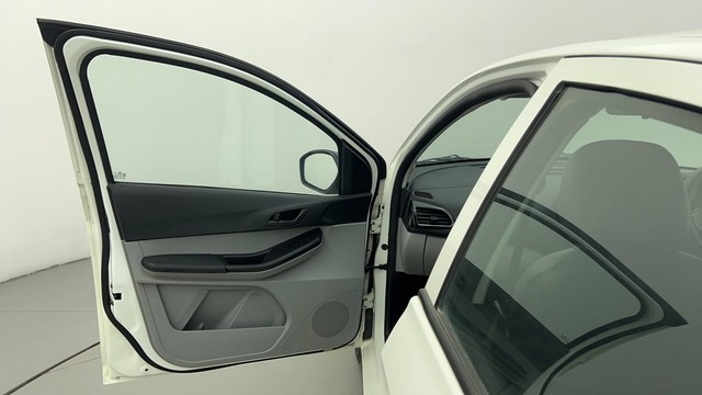 Second-hand 2022 Tata Tiago 1.2 Revotron XT for sale in Ahmedabad-33