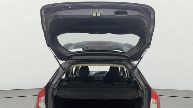 Second-hand 2017 Honda Jazz 1.2 VX i VTEC for sale in Gulbarga-20