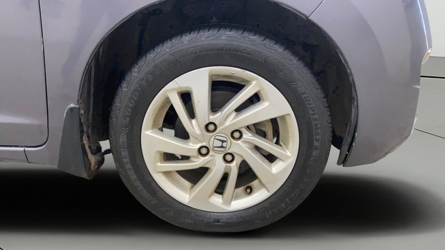 Second-hand 2017 Honda Jazz 1.2 VX i VTEC for sale in Gulbarga-23