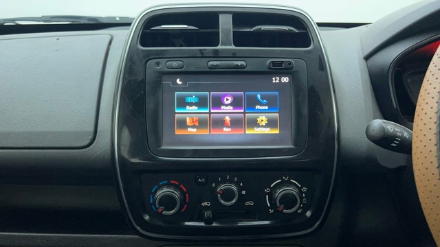 Second-hand 2017 Renault KWID 1.0 AMT RXT for sale in Ahmedabad-31