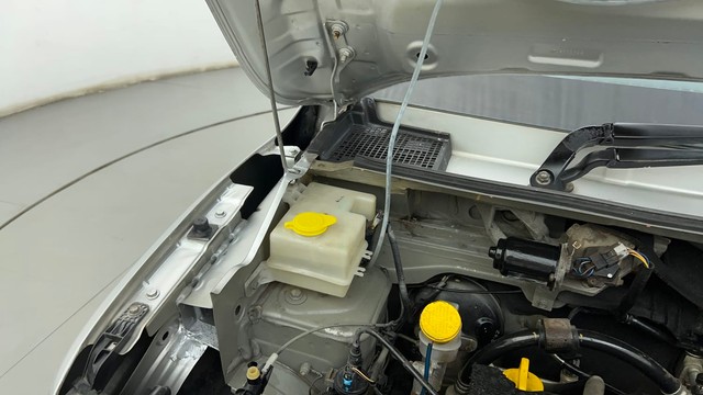 Second-hand 2017 Renault KWID 1.0 AMT RXT for sale in Ahmedabad-23