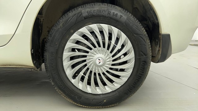 Second-hand 2013 Maruti Swift Dzire VXI for sale in Ahmedabad-19