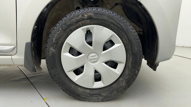 Second-hand 2023 Maruti Alto K10 VXI Plus for sale in Ahmedabad-17