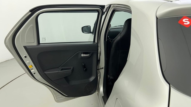 Second-hand 2023 Maruti Alto K10 VXI Plus for sale in Ahmedabad-28