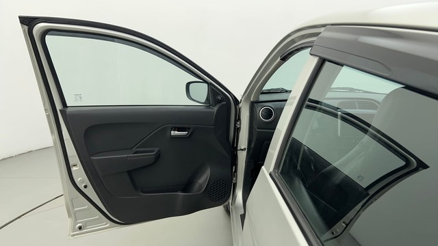 Second-hand 2023 Maruti Alto K10 VXI Plus for sale in Ahmedabad-30