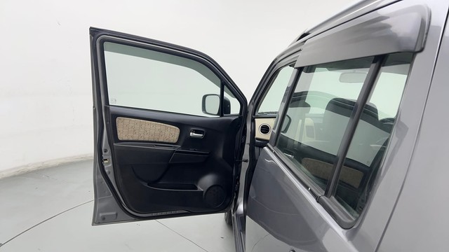 Second-hand 2017 Maruti Wagon R VXI for sale in Ghaziabad-24