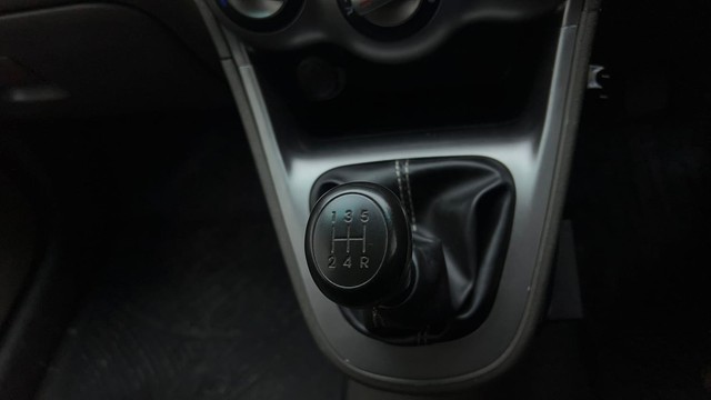 Second-hand 2015 Hyundai i10 Magna 1.1 for sale in Ghaziabad-12