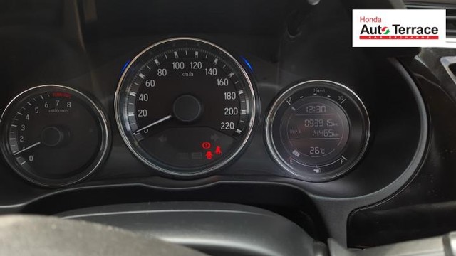 Second-hand 2017 Honda City V MT AVN for sale in Kottayam-4