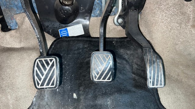 Second-hand 2015 Maruti Suzuki Ertiga ZXI for sale in Coimbatore-14