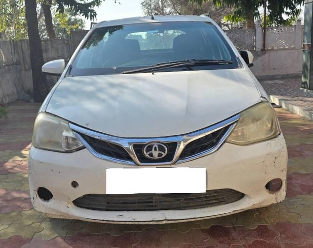 Second-hand 2014 Toyota Etios Liva GD for sale in Sikar-3