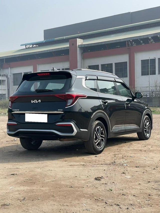 Second-hand 2023 Kia Carens Prestige Plus DCT BSVI for sale in New Delhi-9