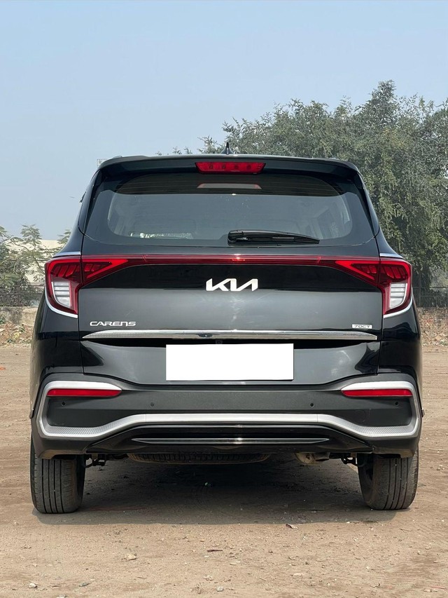 Second-hand 2023 Kia Carens Prestige Plus DCT BSVI for sale in New Delhi-2