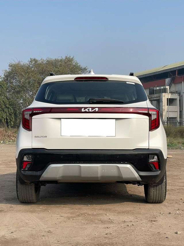 Second-hand 2024 Kia Seltos HTX for sale in New Delhi-2
