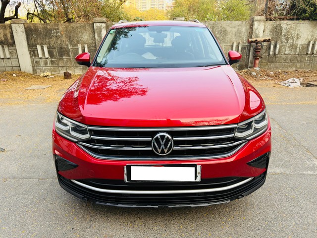 Second-hand 2023 Volkswagen Tiguan 2.0 TSI Elegance BSVI for sale in Mumbai-23