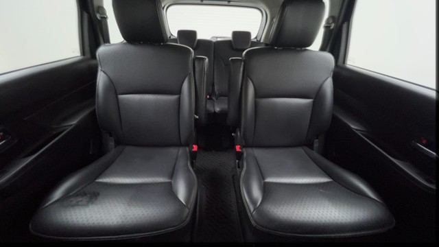 Second-hand 2023 Maruti Suzuki XL6 Zeta AT for sale in Gurgaon-31