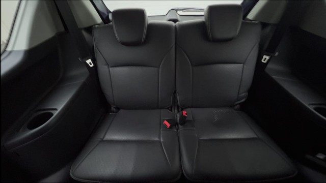 Second-hand 2023 Maruti Suzuki XL6 Zeta AT for sale in Gurgaon-24