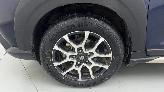 Second-hand 2023 Maruti Suzuki XL6 Zeta AT for sale in Gurgaon-20