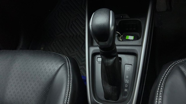 Second-hand 2023 Maruti Suzuki XL6 Zeta AT for sale in Gurgaon-12