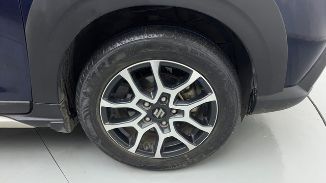 Second-hand 2023 Maruti Suzuki XL6 Zeta AT for sale in Gurgaon-17