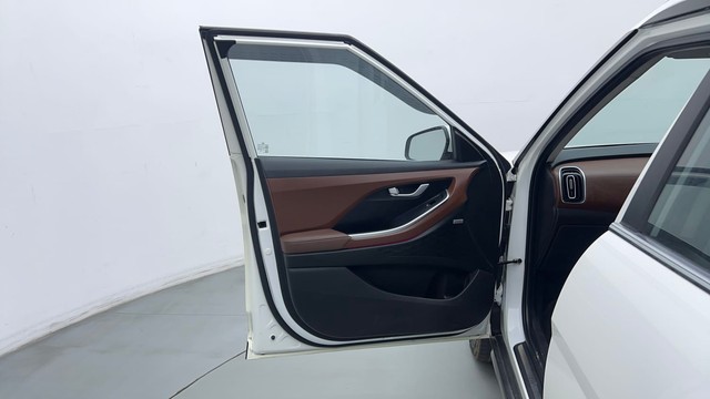 Second-hand 2023 Hyundai Alcazar Platinum AE Turbo 7Str for sale in Gurgaon-30