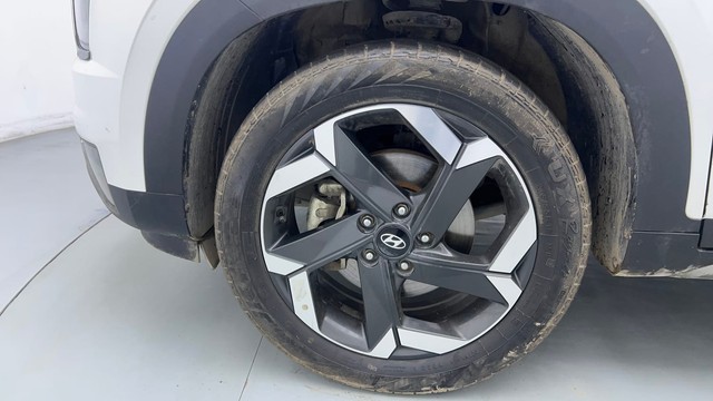 Second-hand 2023 Hyundai Alcazar Platinum AE Turbo 7Str for sale in Gurgaon-20