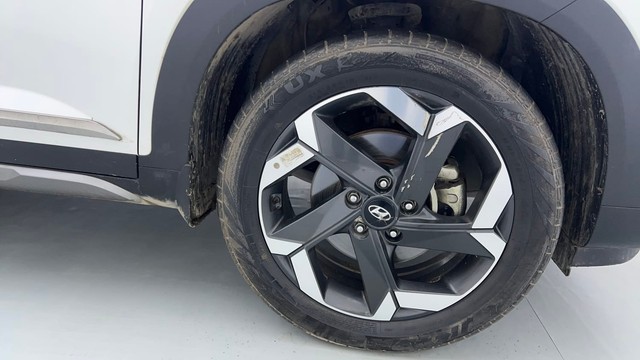 Second-hand 2023 Hyundai Alcazar Platinum AE Turbo 7Str for sale in Gurgaon-17