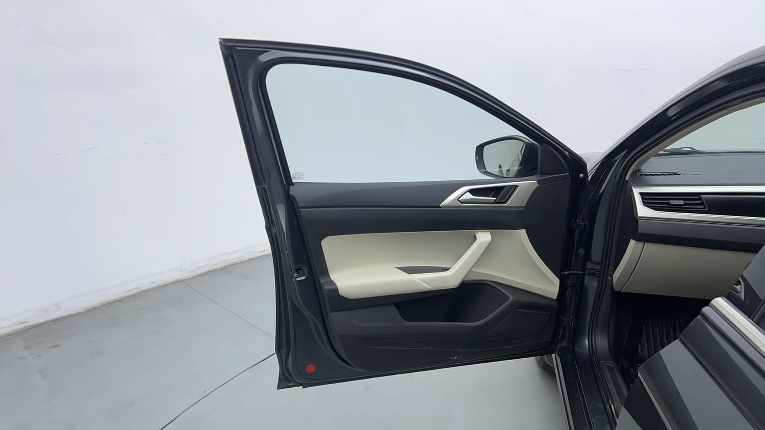 Used Sedan Cars in Sikandrabad - Check 2272 Second Hand Sedan Cars