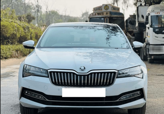 Second-hand 2022 Skoda Superb Laurin & klement BSVI for sale in Chennai-6