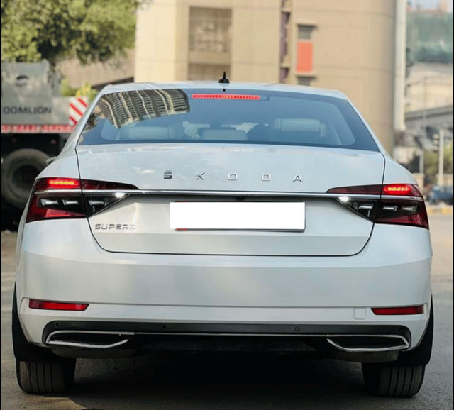 Second-hand 2022 Skoda Superb Laurin & klement BSVI for sale in Chennai-1