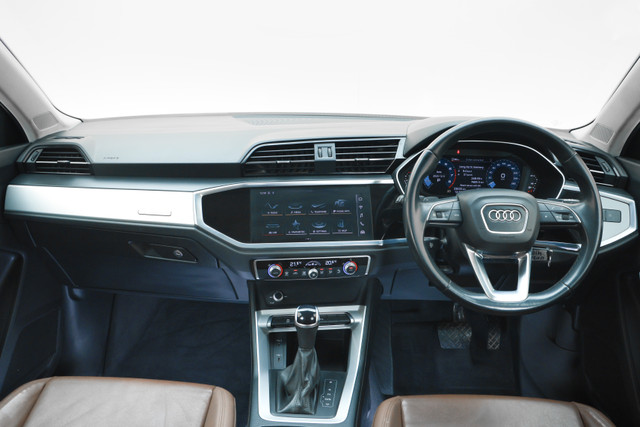Second-hand 2023 Audi Q3 Premium Plus BSVI for sale in Gurgaon-12