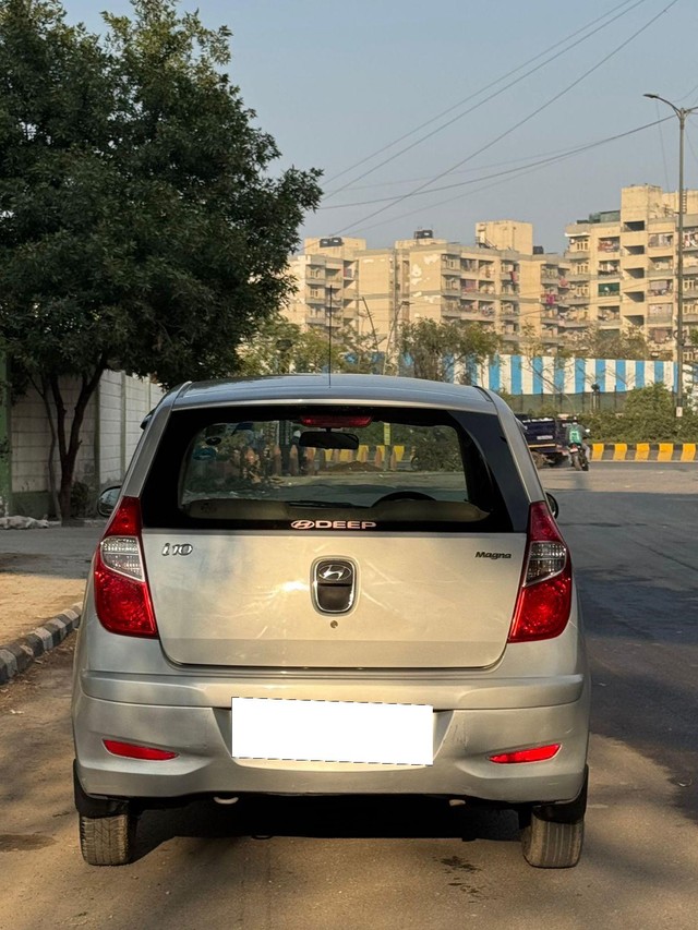 Second-hand 2014 Hyundai i10 Magna for sale in New Delhi-2