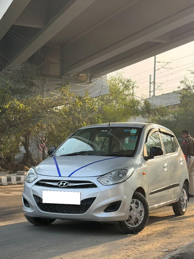 Second-hand 2014 Hyundai i10 Magna for sale in New Delhi-11