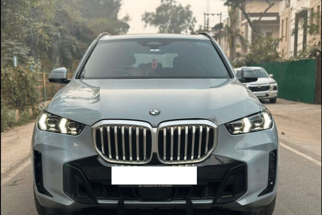 Second-hand 2024 BMW X5 xDrive30d M Sport for sale in Chennai-2