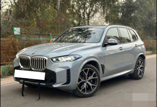 Second-hand 2024 BMW X5 xDrive30d M Sport for sale in Chennai-3