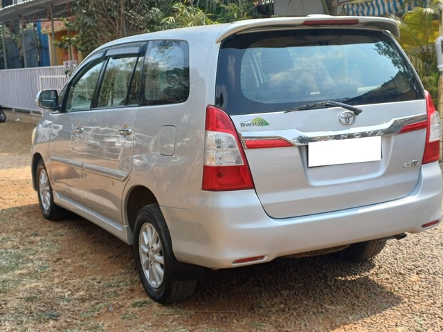 Second-hand 2013 Toyota Innova 2.5 G (Diesel) 7 Seater BS IV for sale in Pune-8