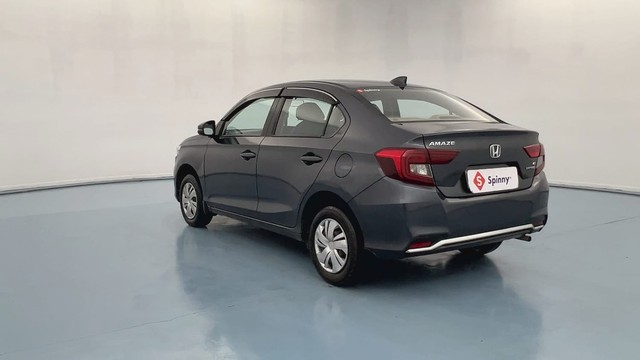 Second-hand 2022 Honda Amaze V for sale in Kanpur-5