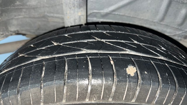 Second-hand 2022 Honda Amaze V for sale in Kanpur-36