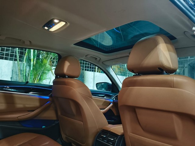 Second-hand 2017 BMW 5 Series 520d M Sport for sale in Hyderabad-4