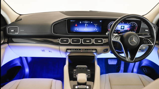 Second-hand 2024 Mercedes-Benz GLS 450 4matic for sale in Gurgaon-12