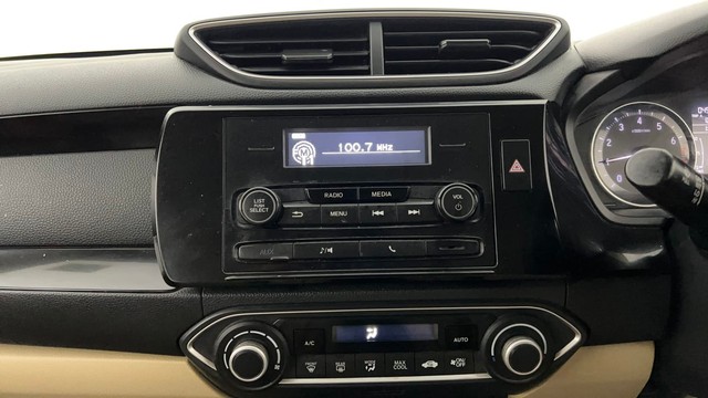 Second-hand 2019 Honda Amaze V Petrol BSIV for sale in Lucknow-32